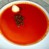 トマトとモッツァレラのスープ